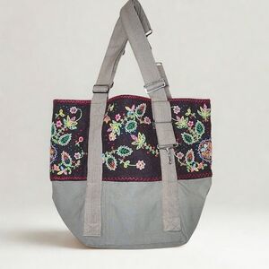Free People NEW! Artisan Created Flora Embroidered   Canvas Tote